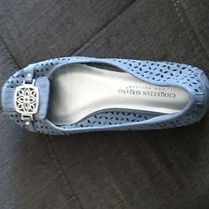 Blue flats size: 7 1/2